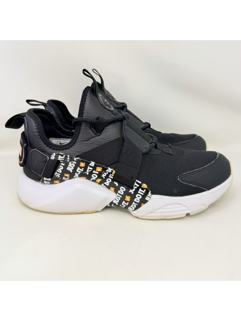 Nike Air Huarache City Low Premium “Just Do It” Shoes Black Women’s Size 10